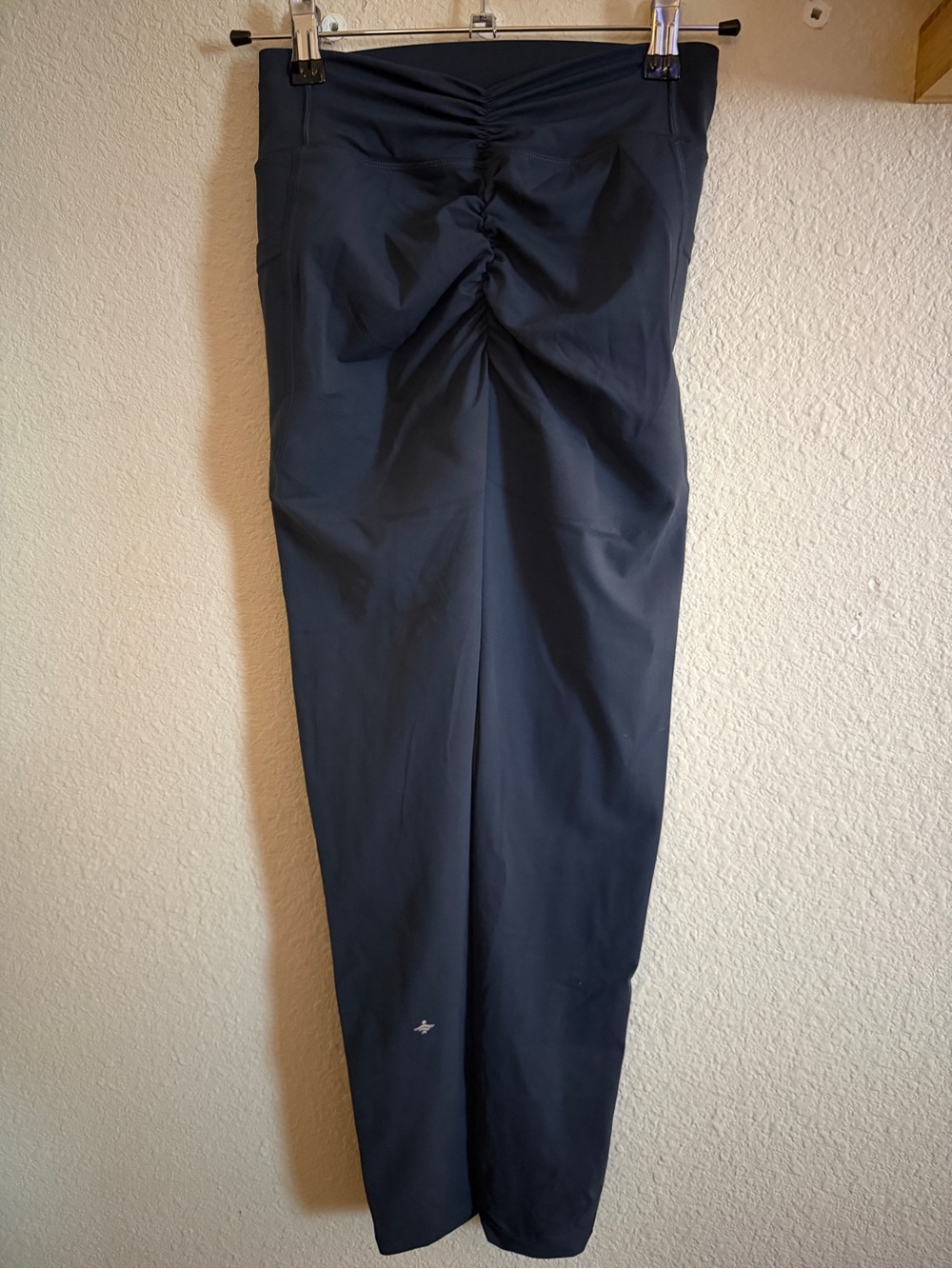 HALARA Black Ruched Front Performance Leggings
